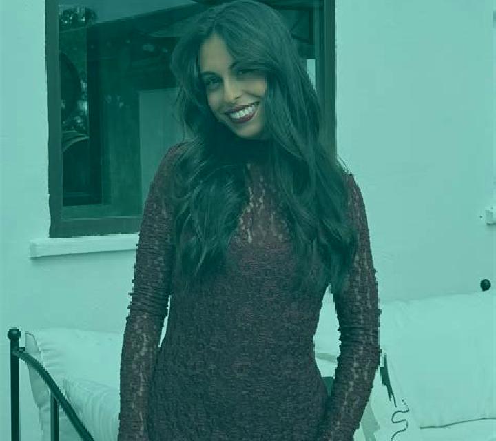 Manuela Cenizate escort