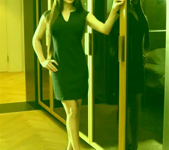 Manuela Palanques escort