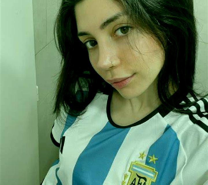 María Llado escort