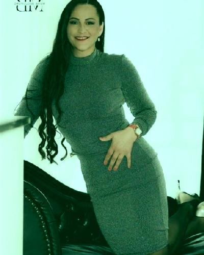 María Monroyo escort