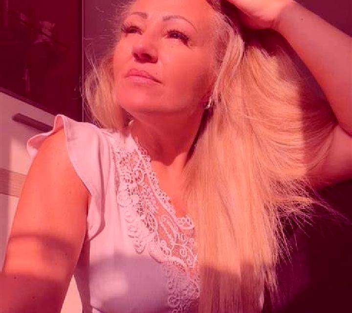 María Santa Cruz del Valle Urbion escort