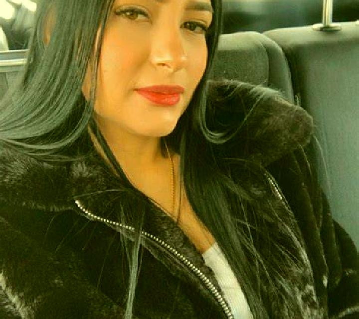 Mariana Lazagurria escort