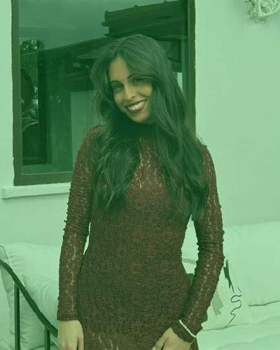 Marta Mieres escort