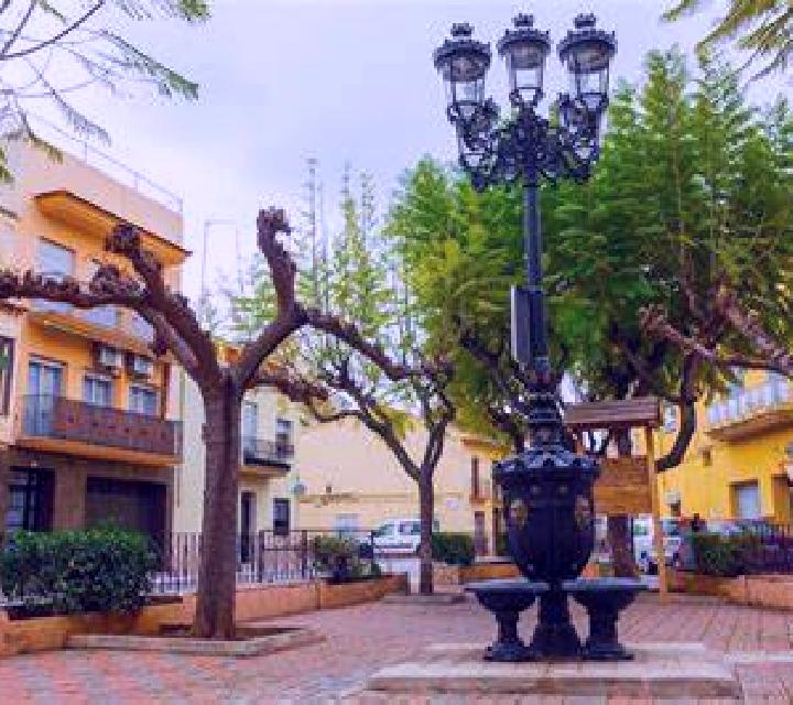 Marta Rucandio escort