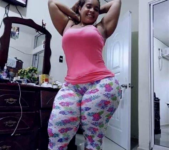 Martina 3 Munopepe escort
