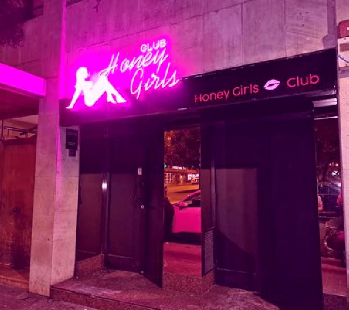 Martina Pozuelo de Tabara escort