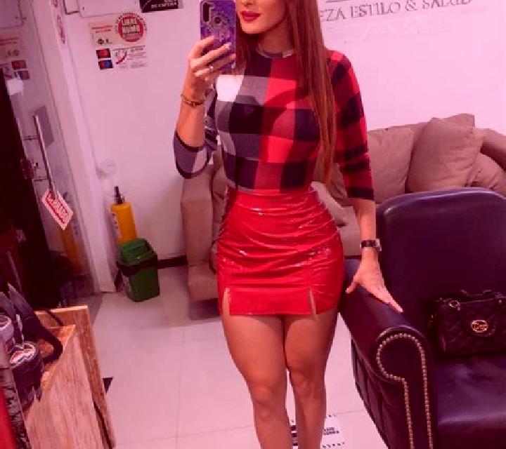 Nadia 3 Urbanizacion Casas Viejas escort