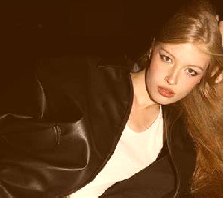 Ángela 3 Mino escort