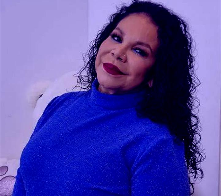 Ángela Ayllon escort