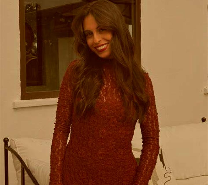 Ángela Santa Maria de Sando escort