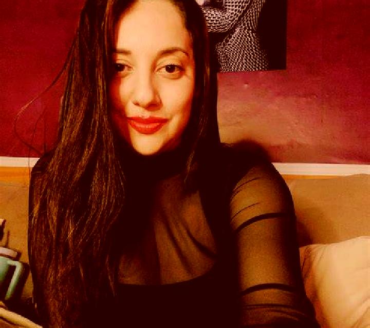 Ángela Valdeltormo escort