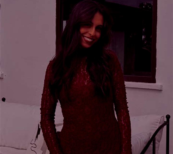 Noa 2 Cabanelles escort