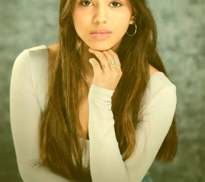 Noa 2 Sopela escort