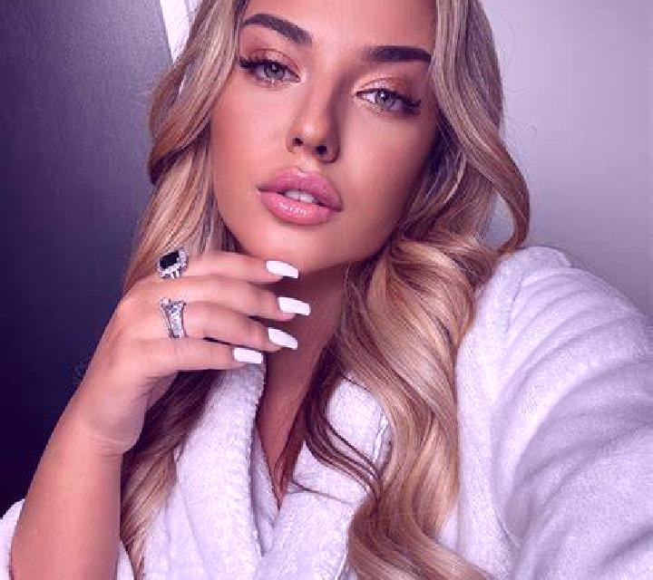 Noa 3 Espera escort