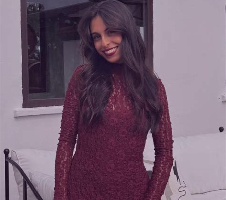 Noa Alguena escort