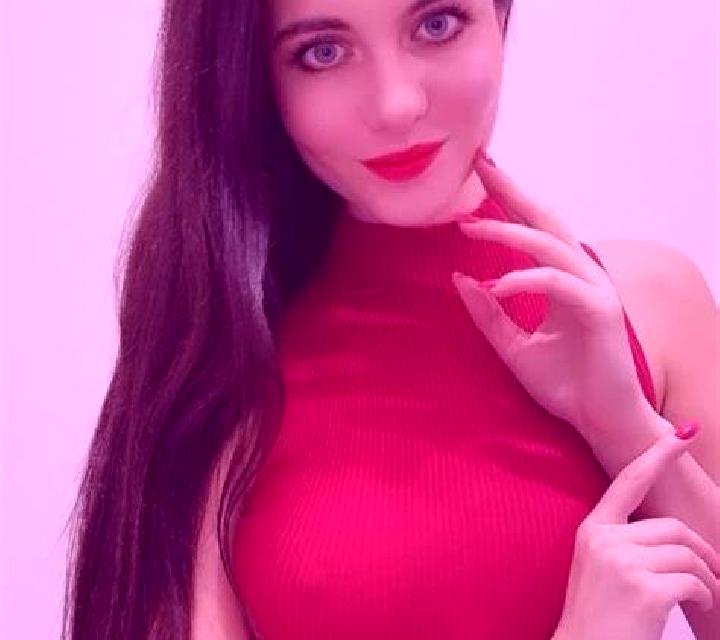 Noa Rueda de la Sierra escort