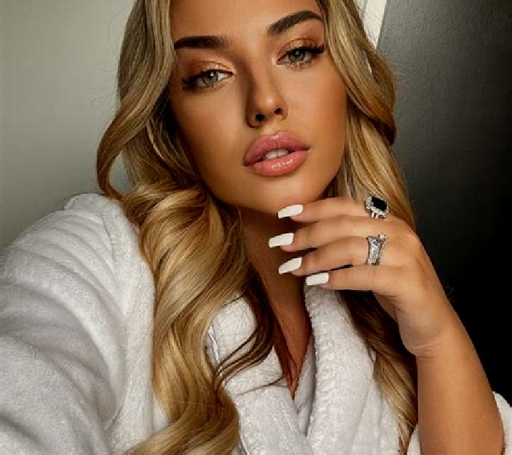 Noelia 3 Ababuj escort