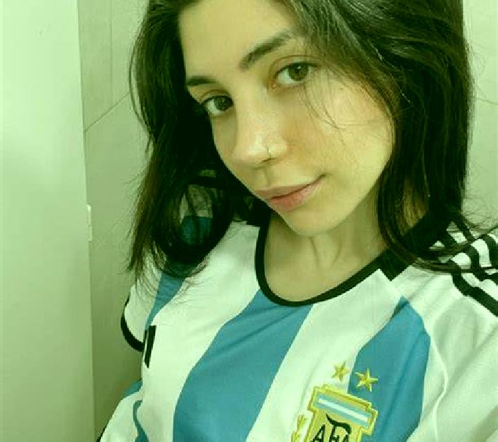 Noelia Tavertet escort