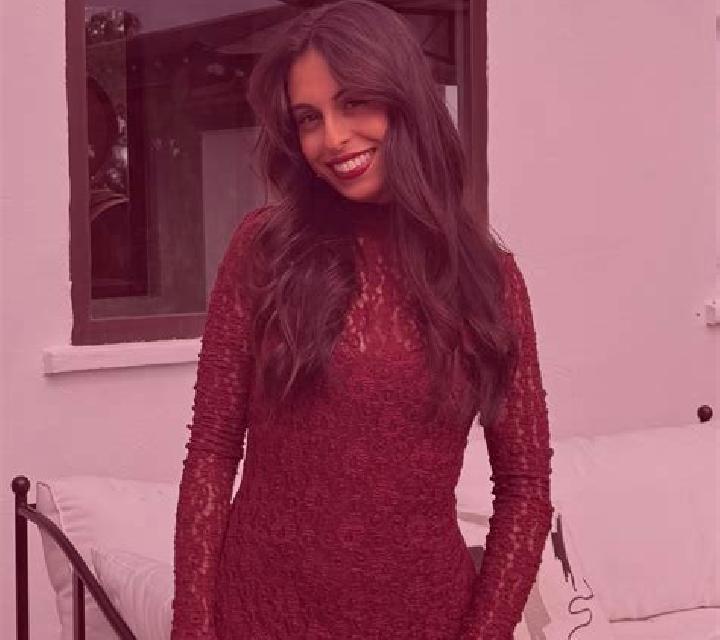 Nora 2 Camproviin escort