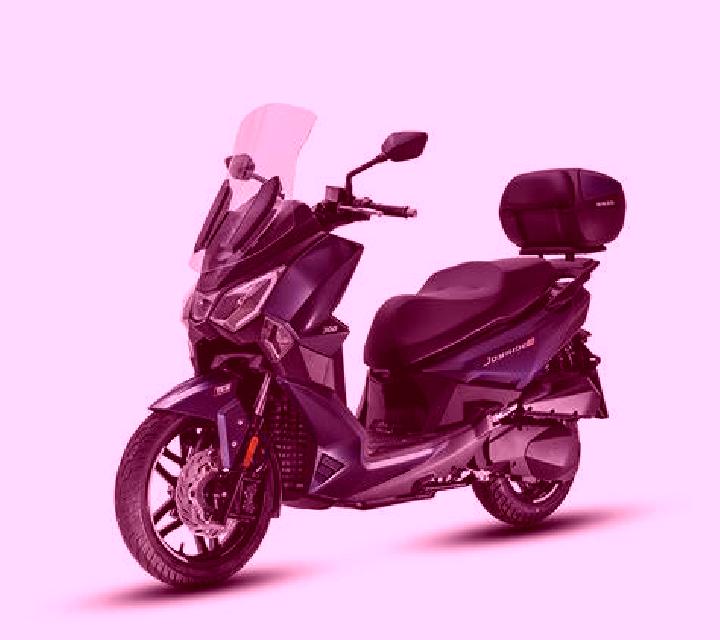 Nora 3 Mercadal escort