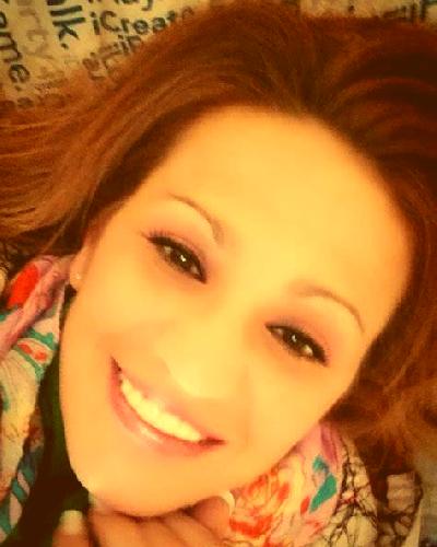 Nora 3 Ojos Negros escort