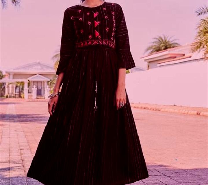 Nora 3 Rasines escort