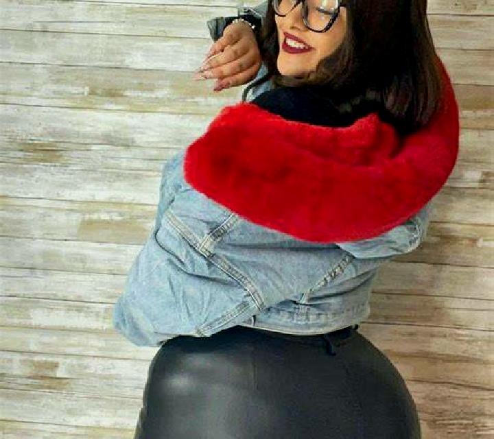 Nora 3 Taliga escort