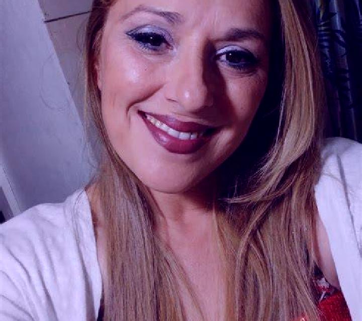 Nora 3 Zuera escort