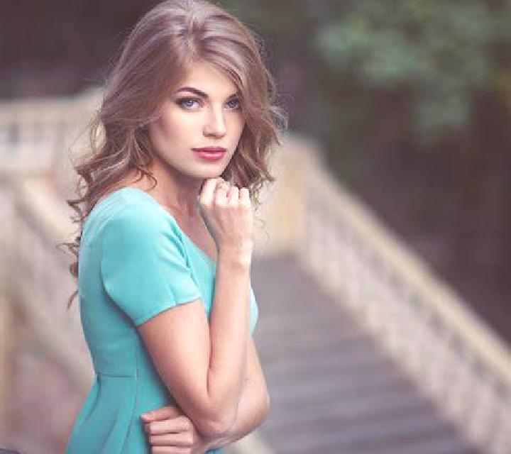 Nora Collado Mediano escort