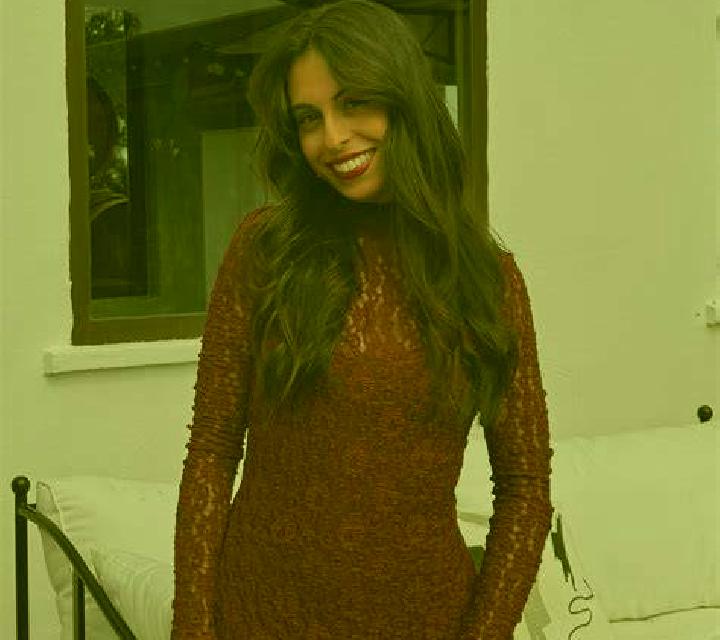 Olivia 3 Entrala escort