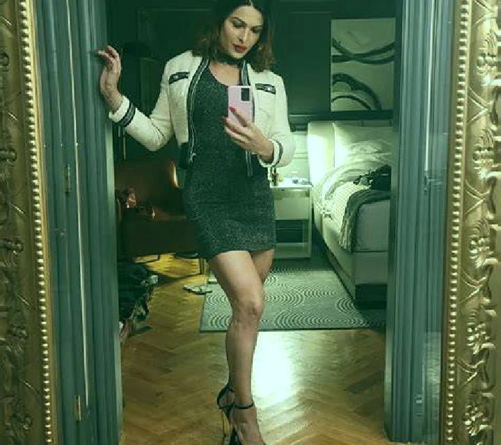 Olivia 3 Garvin escort