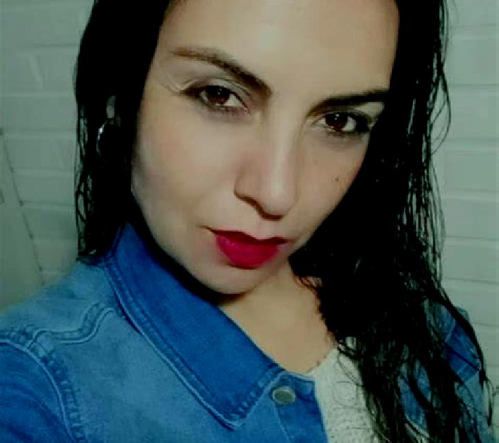 Olivia 3 Valderrey escort