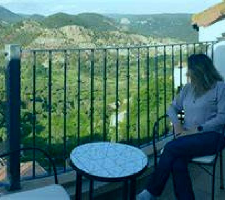 Olivia Arcos escort