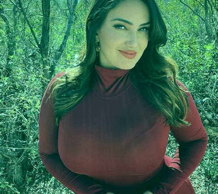Paloma Planoles escort