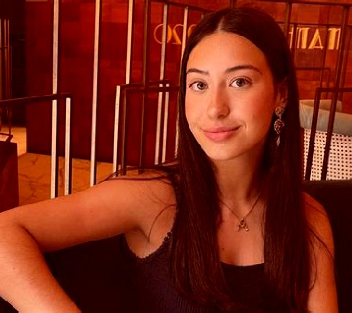 Patricia Encinasola de los Comendadores escort