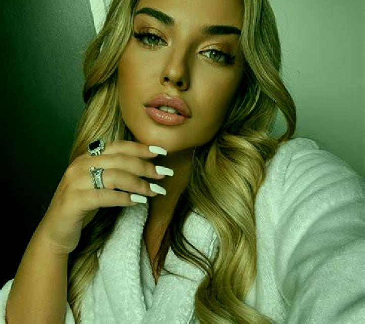 Paula 2 Mendavia escort
