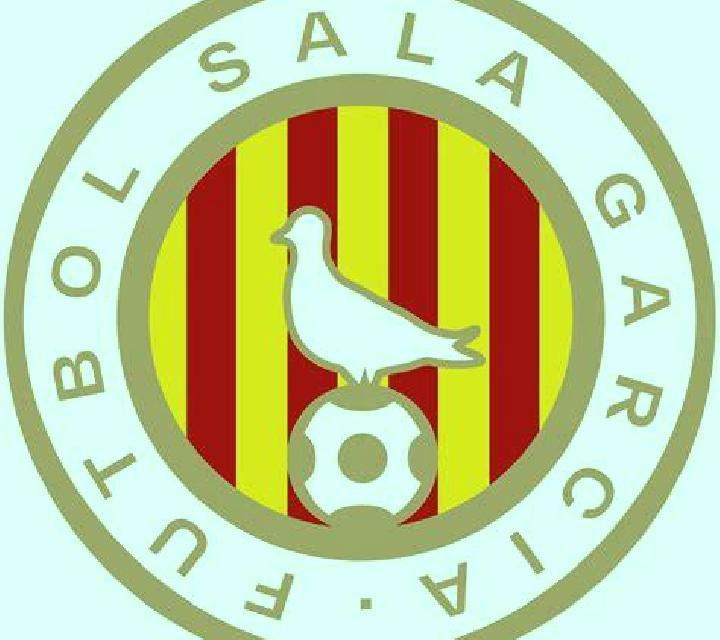 Paula Cartes escort