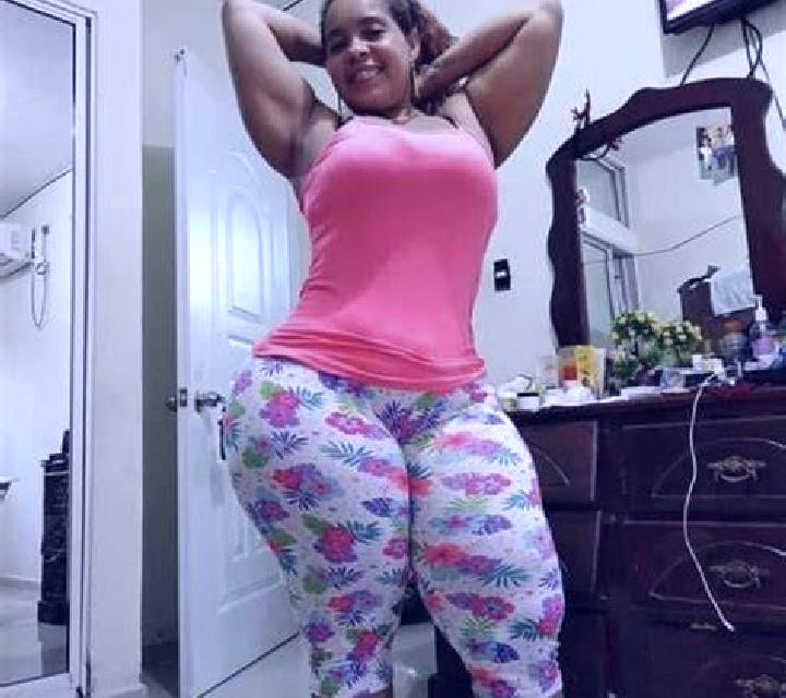 Paula Valencia de las Torres escort