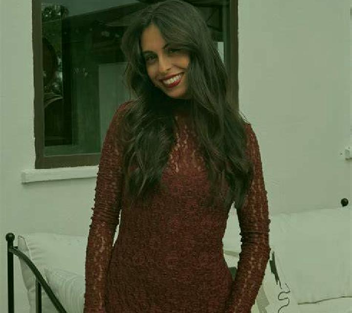 Regina 3 Anoeta escort