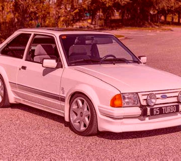 Regina Pajaron escort