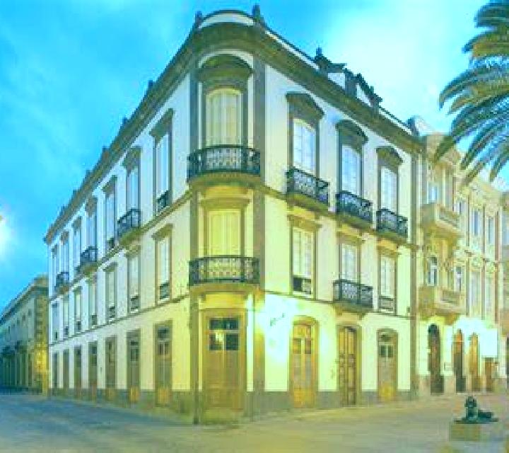 Regina Torrelavega escort