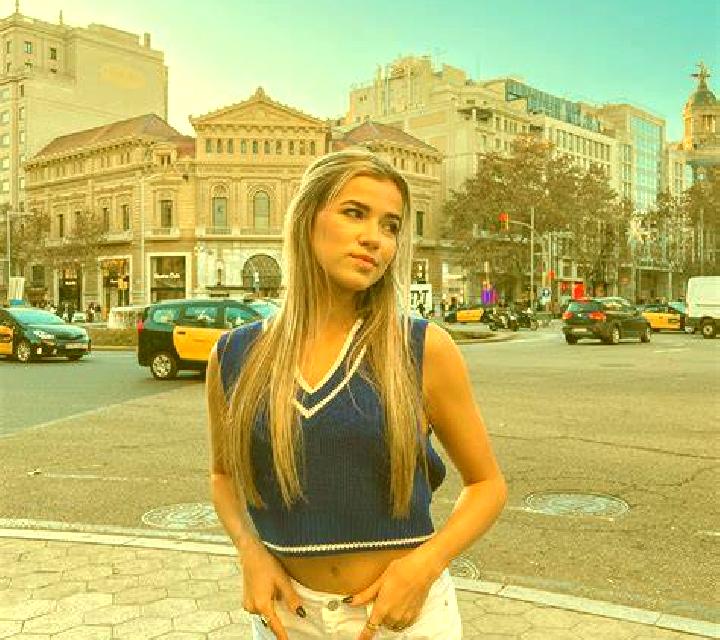 Renata 3 Entrena escort