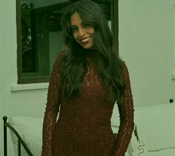 Renata Ateca escort