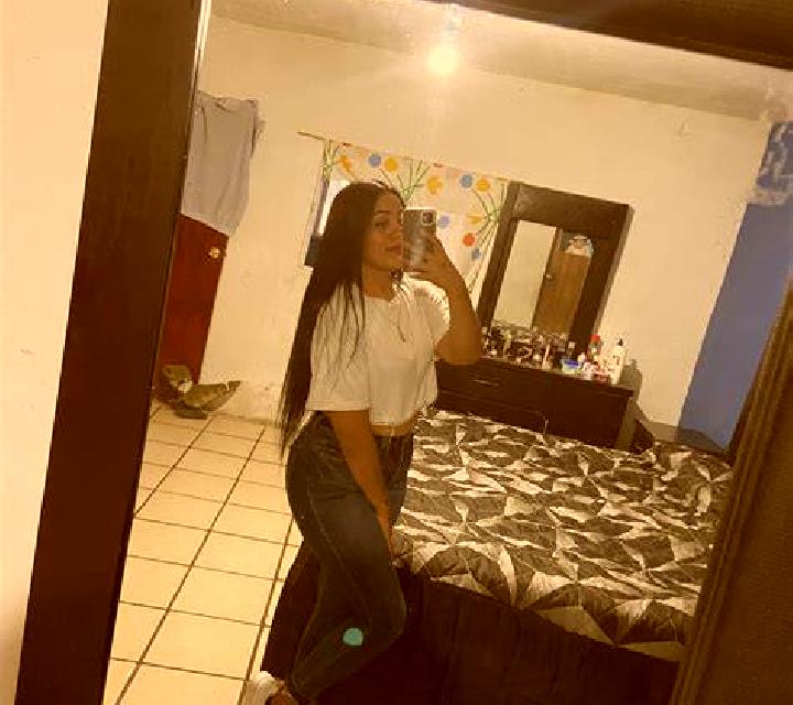 Renata Bueu escort