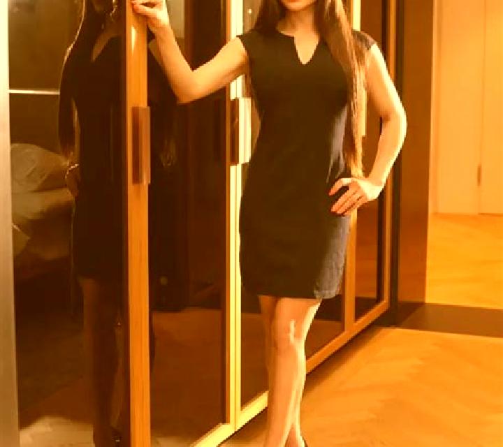 Renata Puerto de Santiago escort