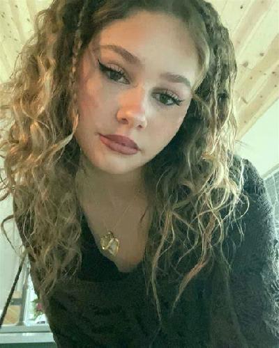 Rocío 2 Oencia escort