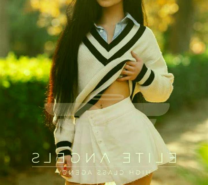 Rocío Guadalcanal escort