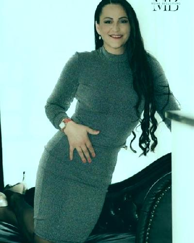 Rosa 3 Berninches escort