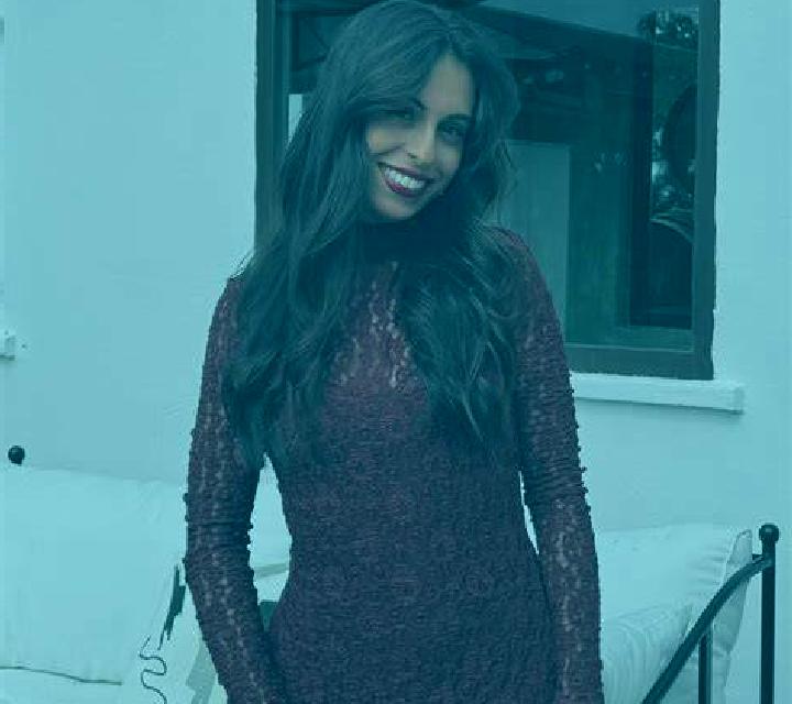Rosa 3 Lizoain escort