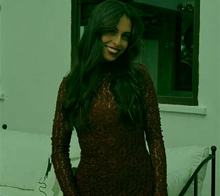 Sara 2 Usera escort